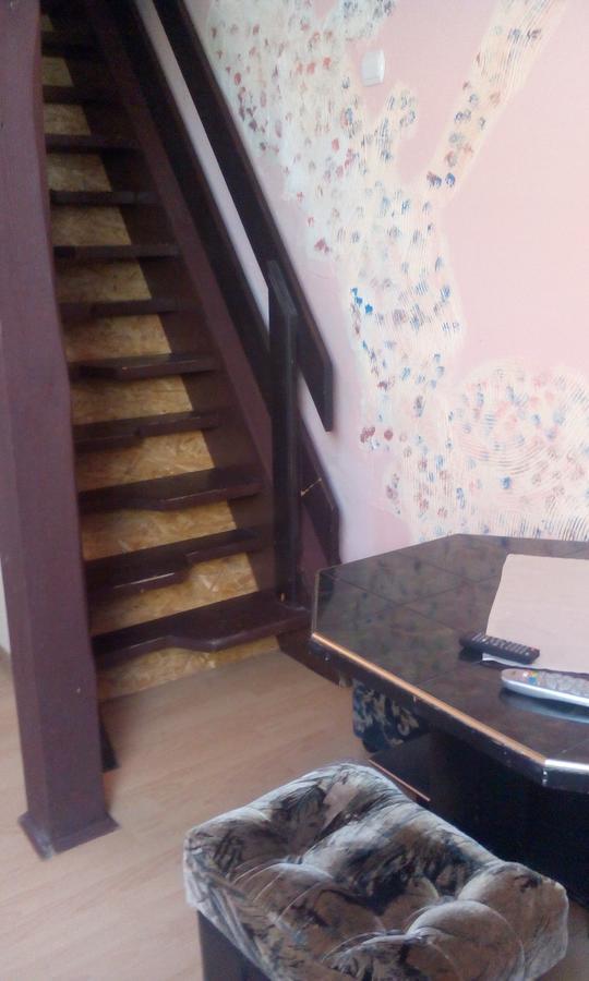 קולובז'ג Motel Ararat מראה חיצוני תמונה